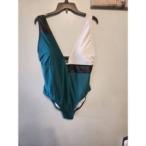 Gabifresh Swimsuits For All Black White Green One Piece Swimsuit Size 18 D/DD